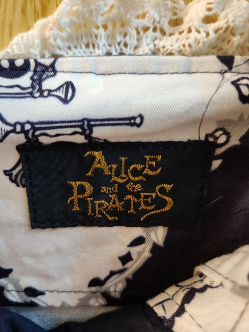 Alice and the Pirates ノースリーブワンピース