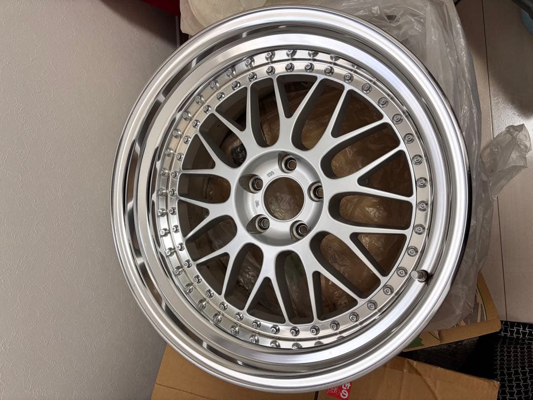 タイヤ・ホイール WORK MISTER M1 19inch