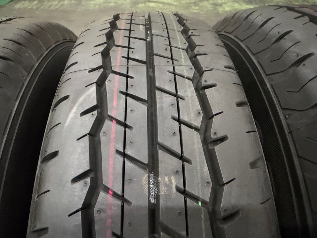 ハイエース 納車前外し SP175N 195/80r15 2025年34週