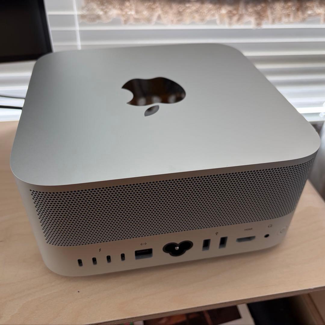 Macデスクトップ Mac Studio M1 Max 32GB 512GB 10CPU 24GPU