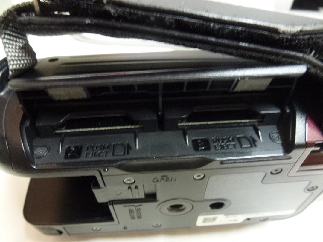 希少　動作品　高画質　キャノン　Canon iVIS HF41　ビデオカメラ