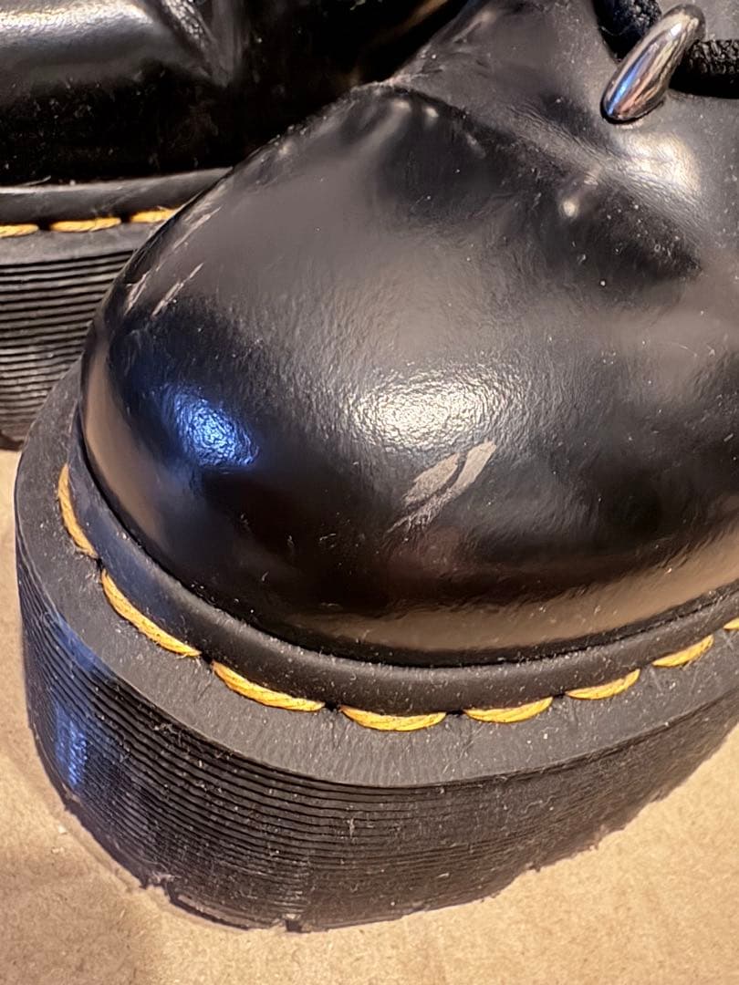 Dr.Martens 8ホールブーツ UK4