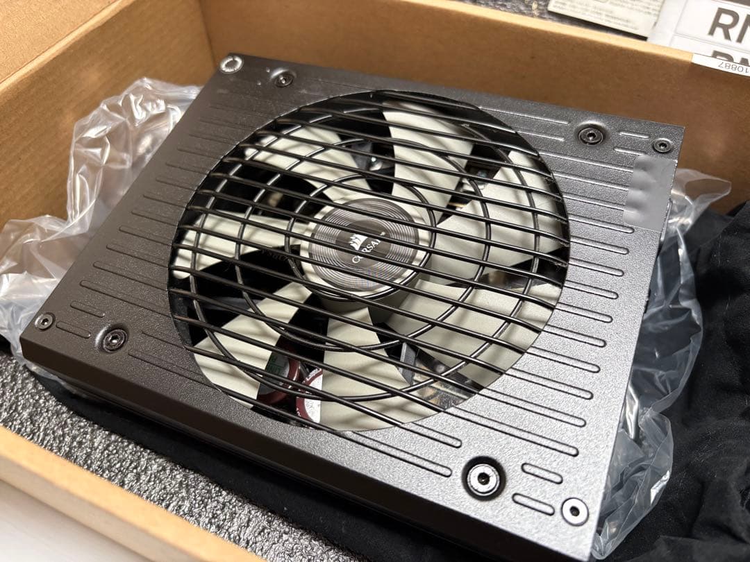 Corsair RM 850x 850W 電源ユニット