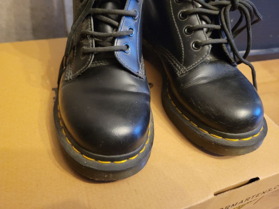 ★りい★Dr. Martens 10ホール　Uk5