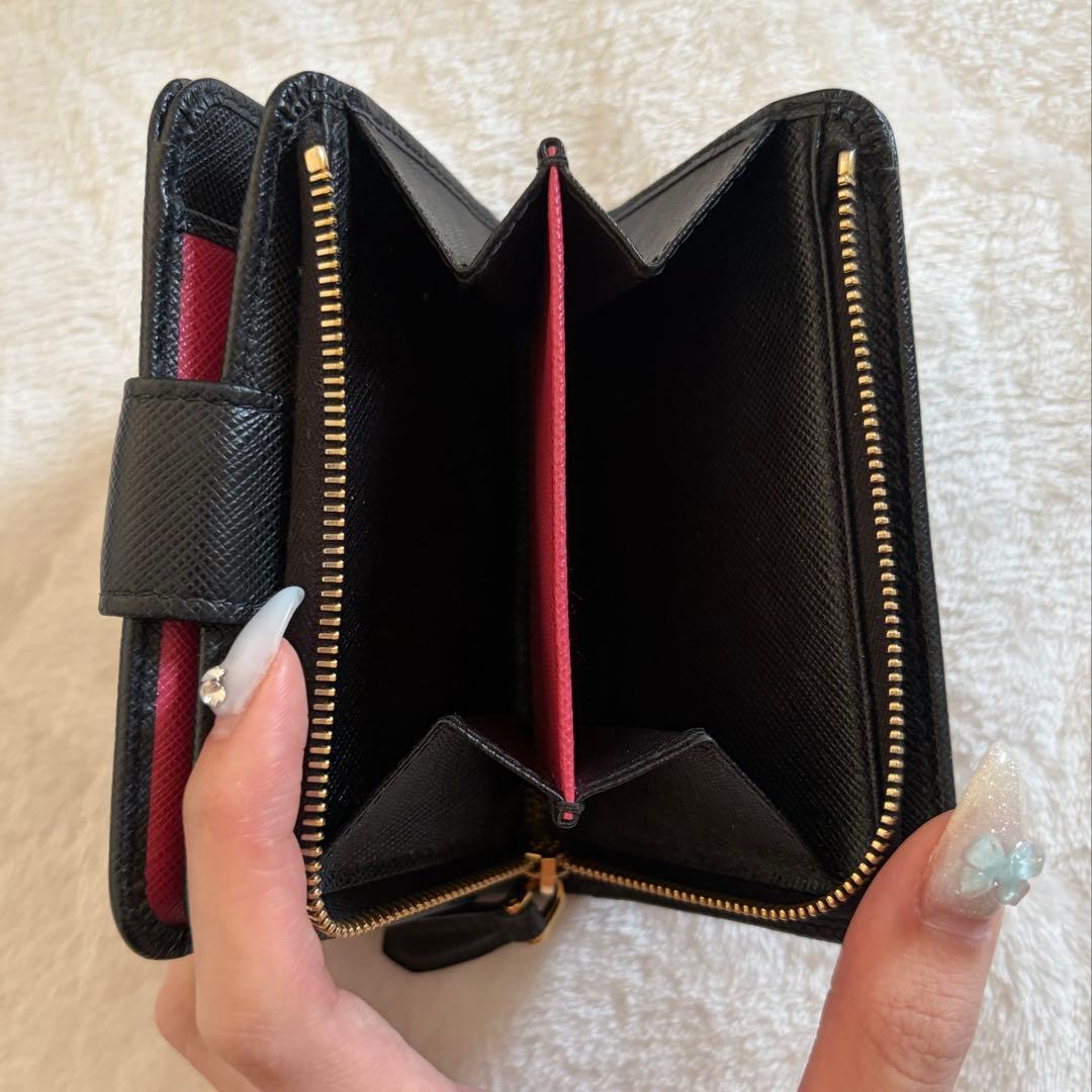 【正規品】 PRADA プラダ サフィアーノレザー 財布 黒 ハイビスカス