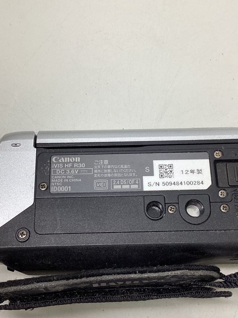 d*9様 ジャンク　Panasonic & Canon IVIS HF R10