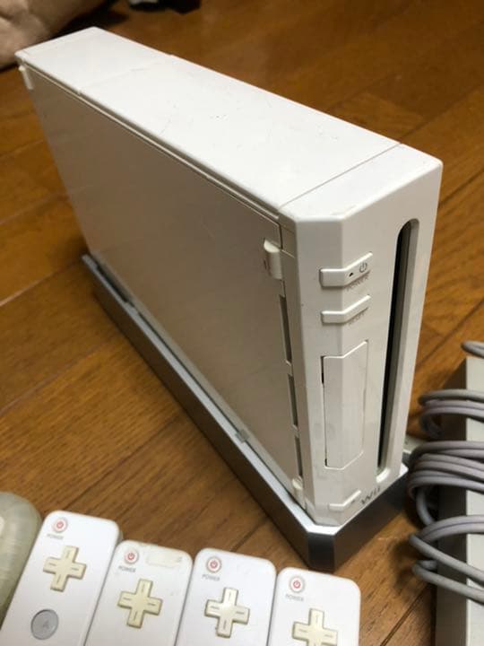 Wii本体他コントローラー一式＆PSP本体