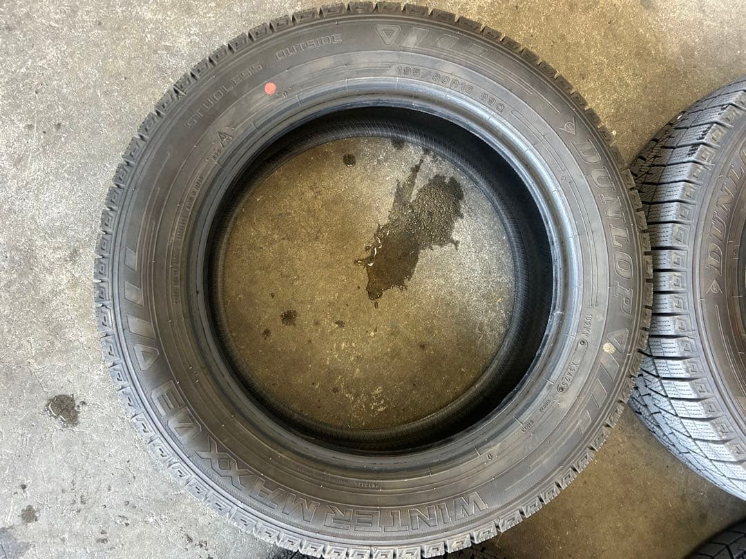オ*ナ様 バリ溝　ダンロップ WINTER MAXX 03 195/60R16