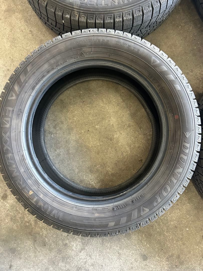 オ*ナ様 バリ溝　ダンロップ WINTER MAXX 03 195/60R16