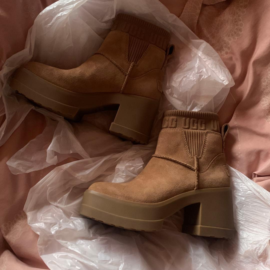 UGG モクシーチェルシー 23cm 2025年モデル キャメル