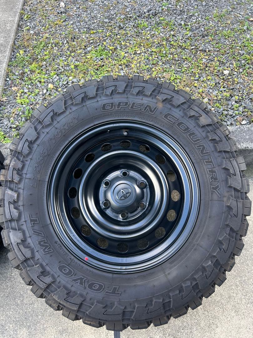 オープンカントリーMT／265 70 17／ハイラックス純正ホイール4本引取限定