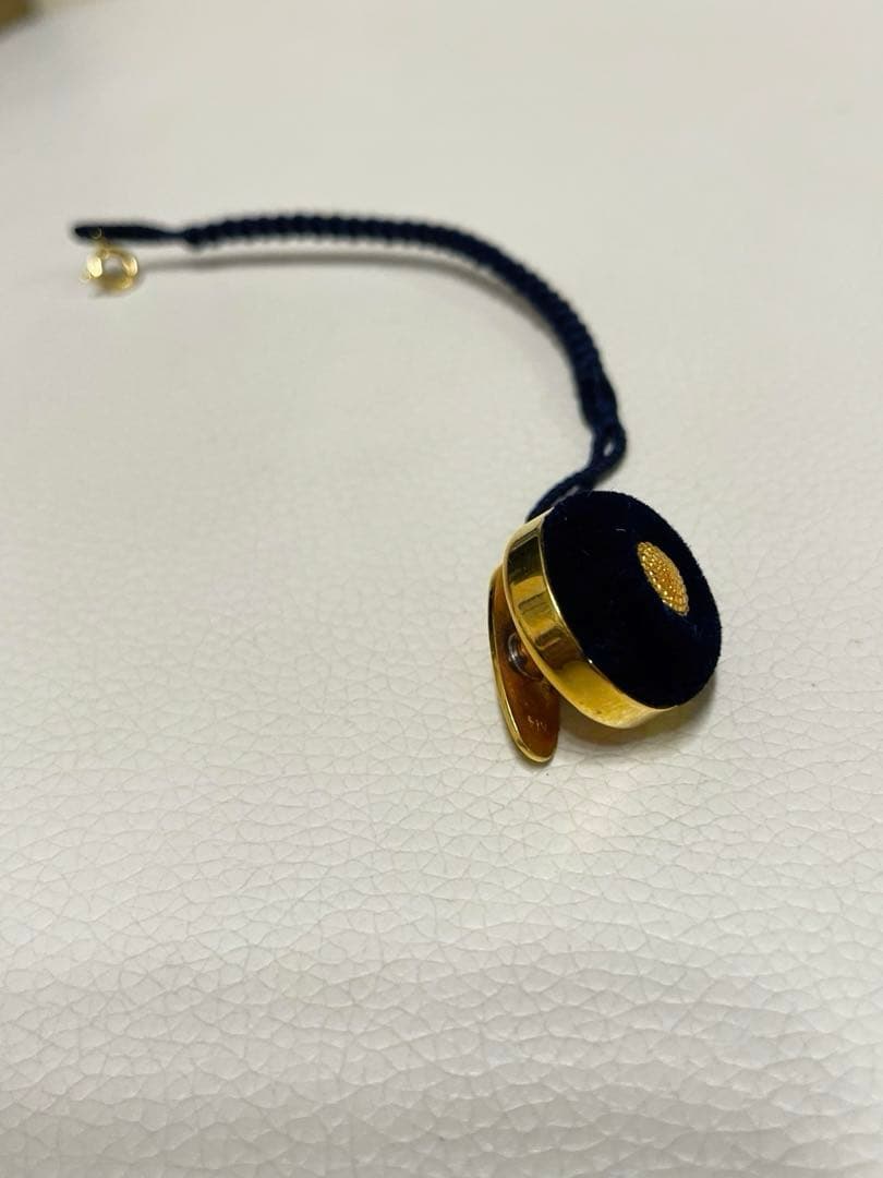 k14バッチ 留め具刻印あり