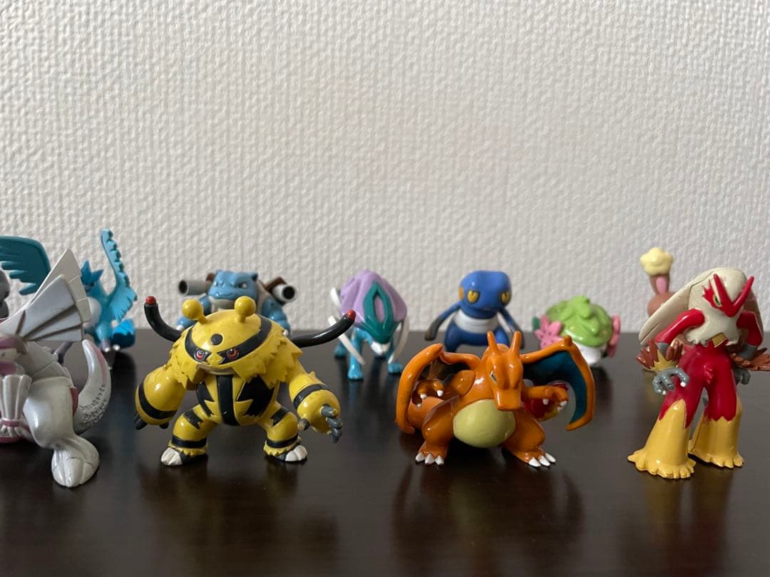 d*9様 ポケモン フィギュア モンコレ