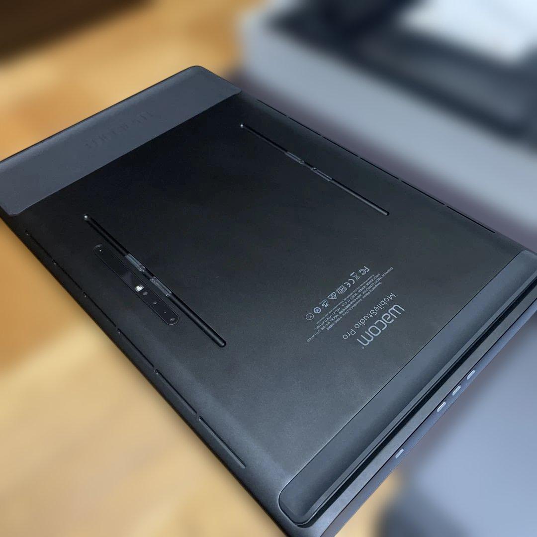 液タブ・ペンタブ WacomMobileStudioPro16 DTH-W1620H/K0