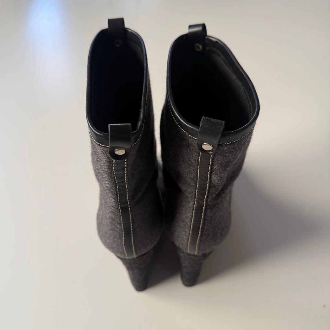 Christian Louboutin ショートブーツ