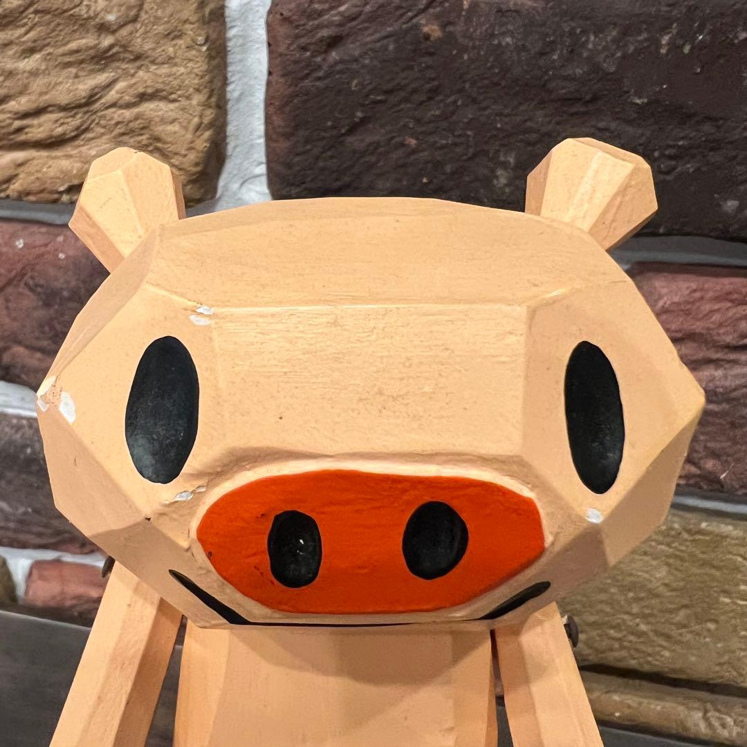 ムラバヤシケンジ wood carving art 木彫アート のらくろ？ぶた