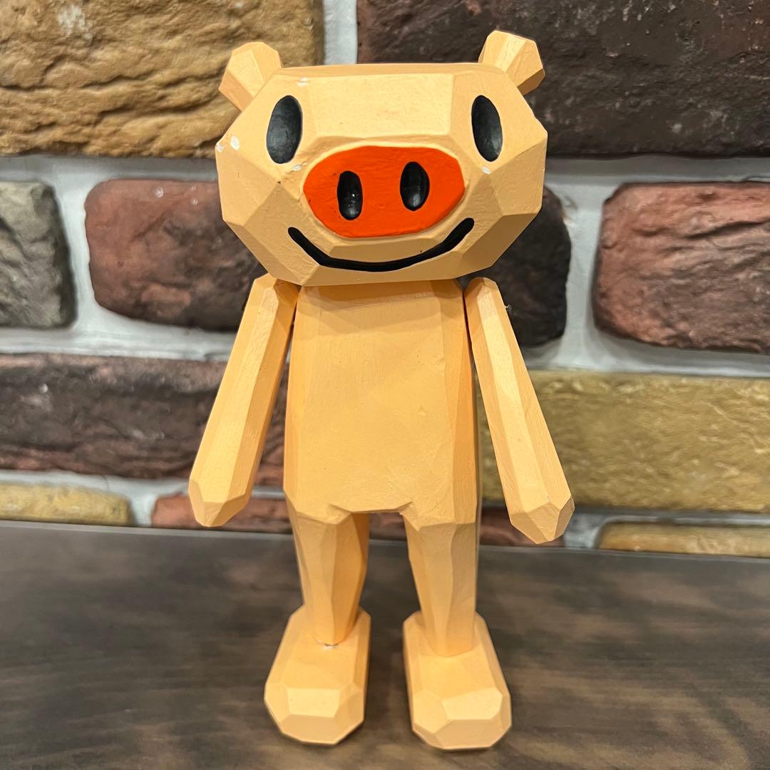ムラバヤシケンジ wood carving art 木彫アート のらくろ？ぶた