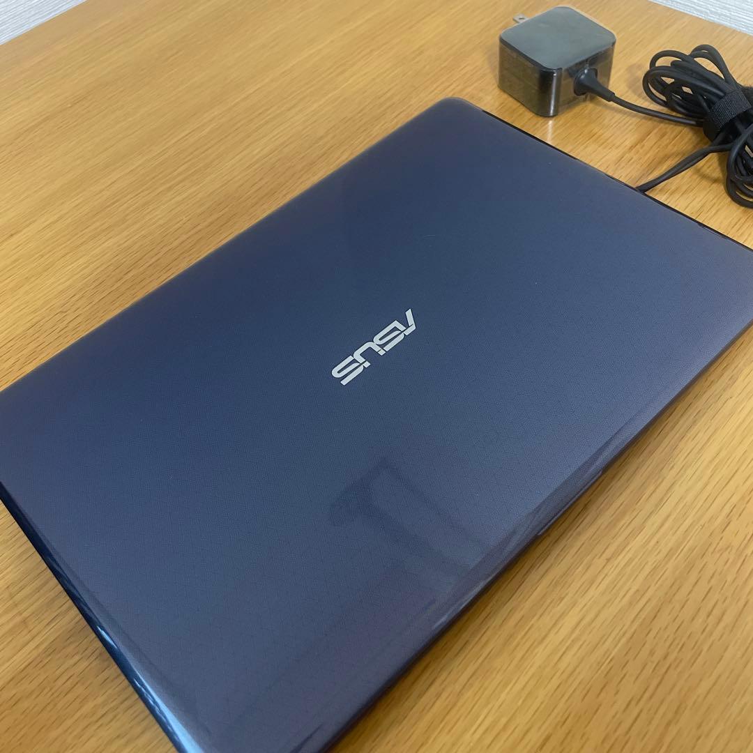 ASUS E203M ノートパソコンPC 11.6インチ