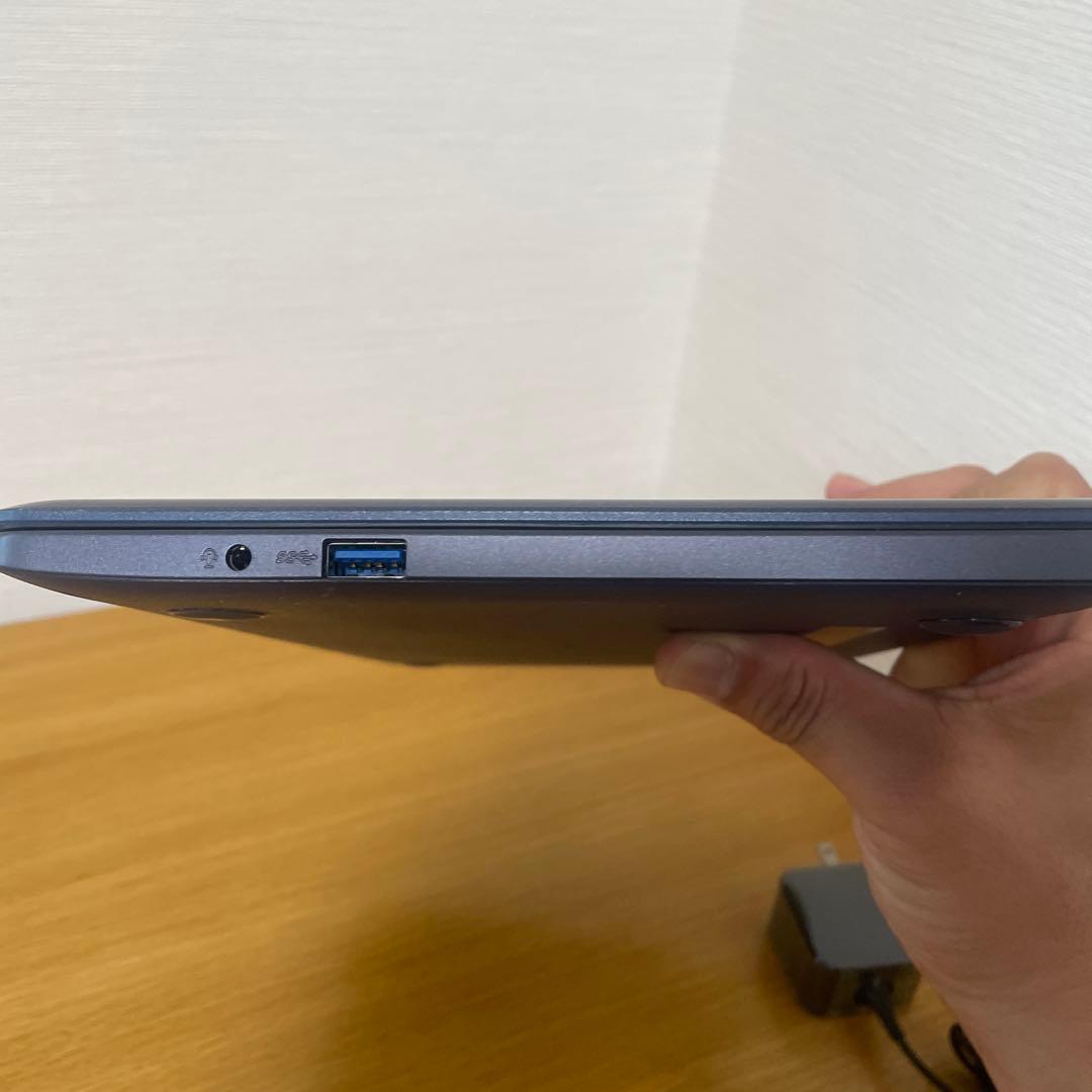ASUS E203M ノートパソコンPC 11.6インチ