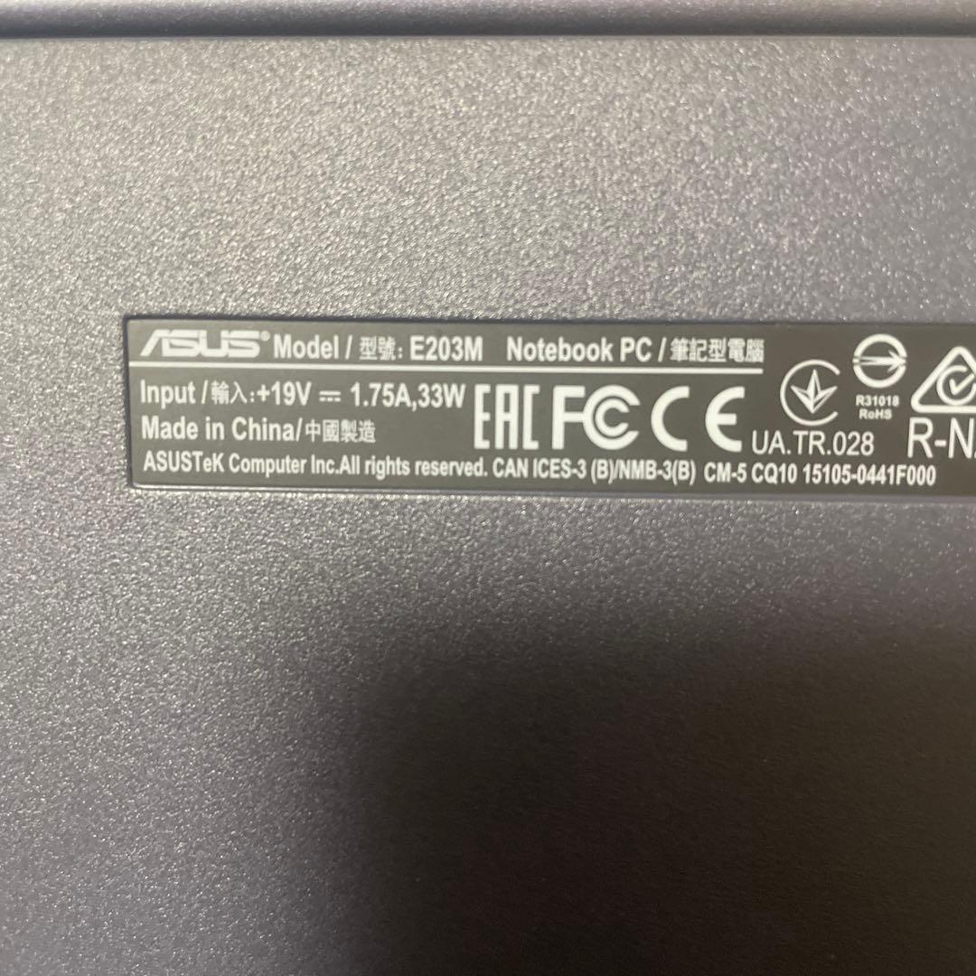 ASUS E203M ノートパソコンPC 11.6インチ