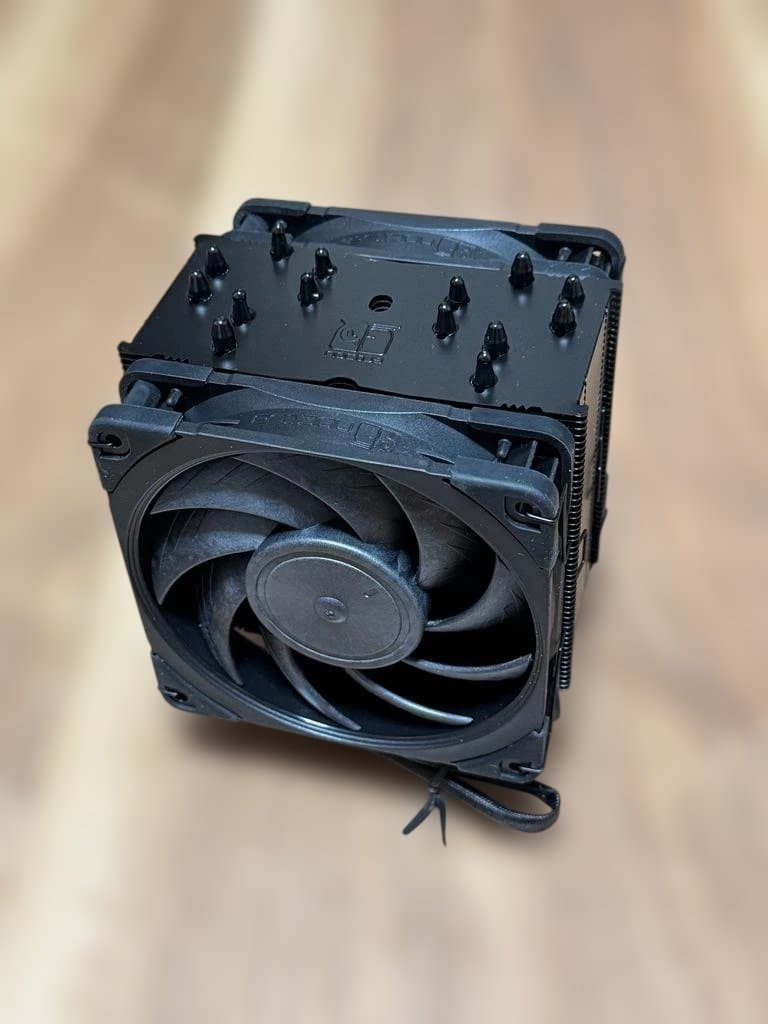 PC用ファン・クーラー NOCTUA NH-U12A chromax.black