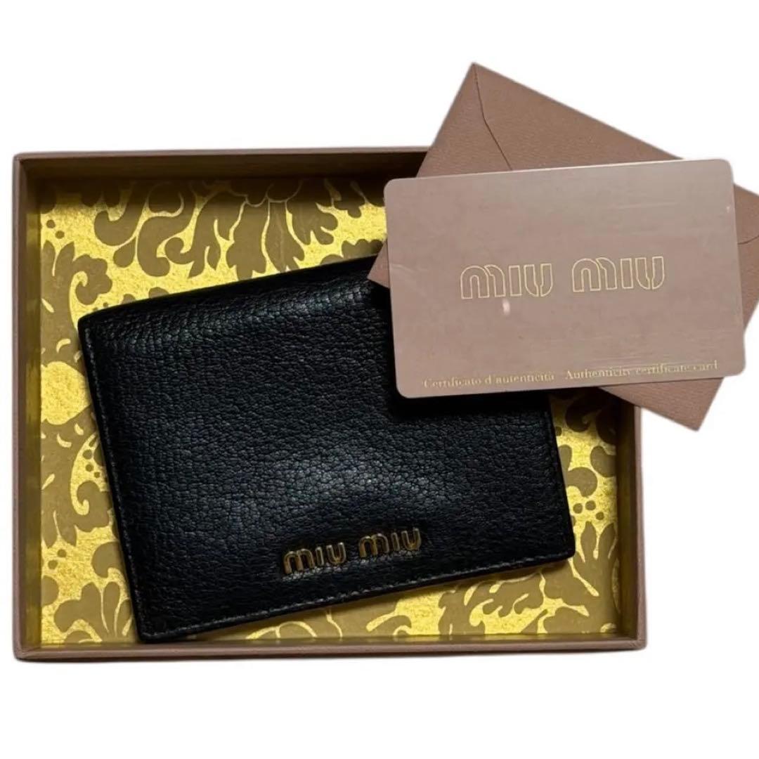 miu miu ミュウミュウ マドラスコンパクトウォレット 二つ折り財布 黒