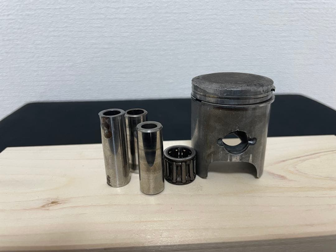 NS-1 純正腰上セット　圧縮あり　異音無し　即購入ピストンセット付