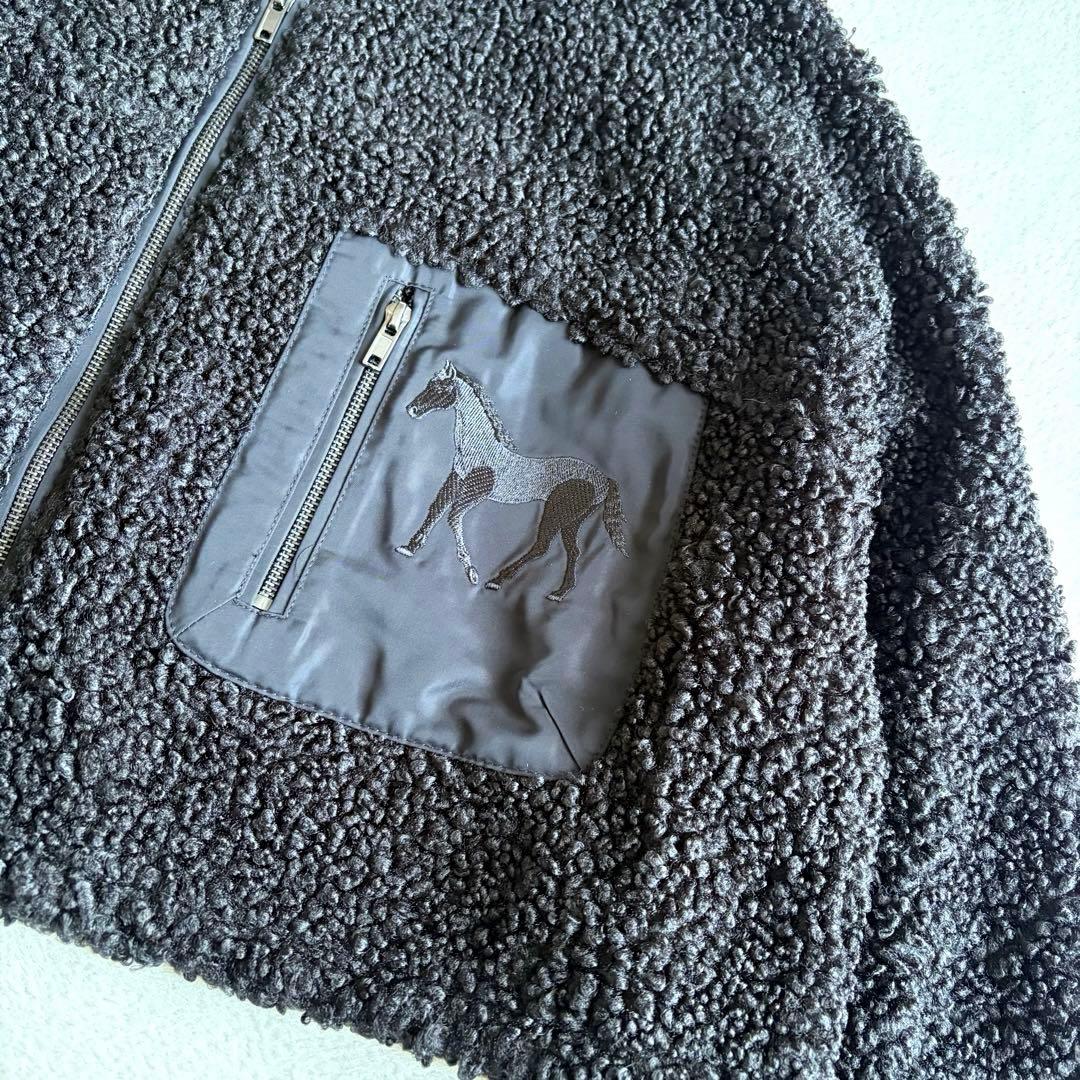 やす SUM1 STYLE ボアブルゾン付き3WAY馬刺繍コート ブラック