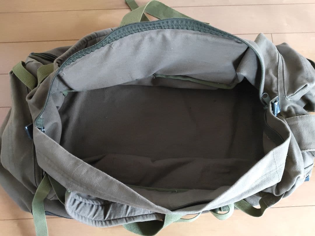 ★軍放出品◆大容量ボストンバック バックパックarmyデザイン 陸軍