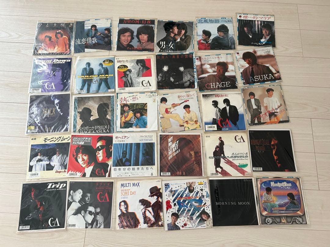 CHAGE & ASKA レコードコレクション約40枚　サイン付き有りサイン色紙