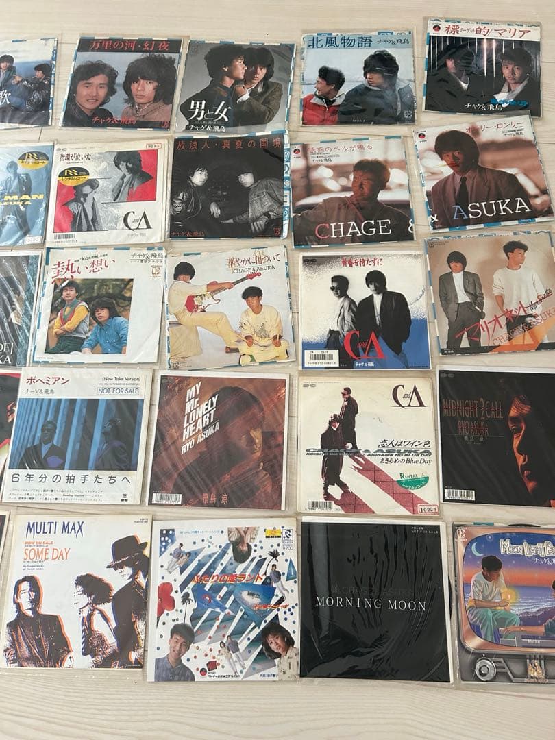 CHAGE & ASKA レコードコレクション約40枚　サイン付き有りサイン色紙