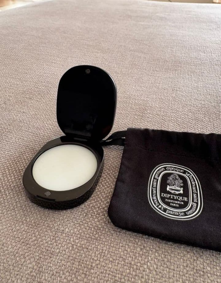 Diptyque ソリッドパフューム　ローパピエ 練り香水