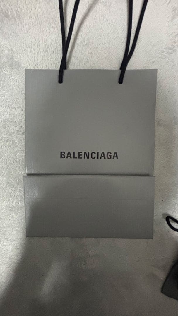 balenciaga bb icon ネックレス