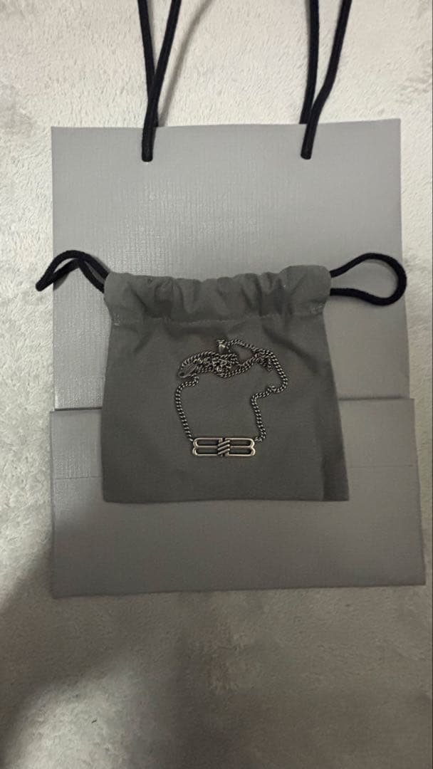 balenciaga bb icon ネックレス