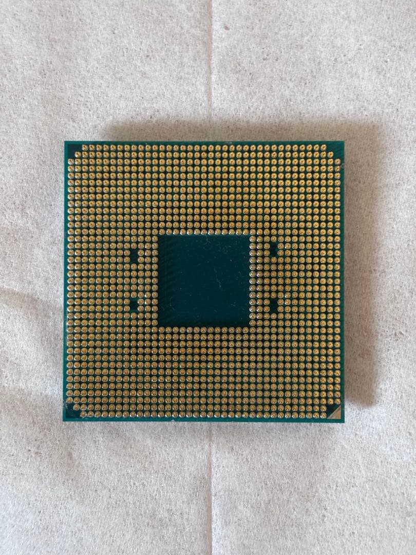 AMD Ryzen 7 2700X CPU 本体