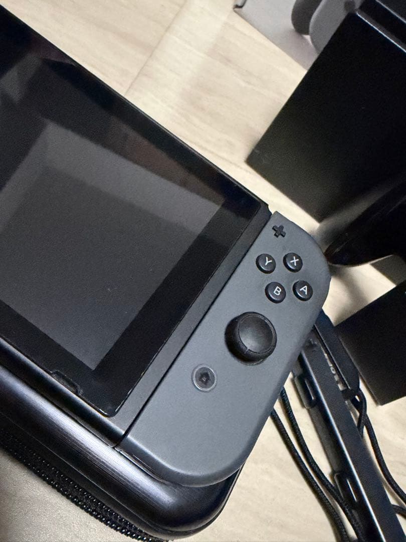 Switch 本体セットグレー（付属品完備）＋HORI製アルミケース付