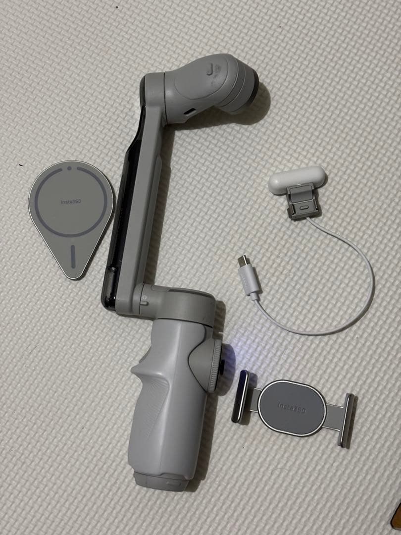 INSTA 360 FLOW PRO ジンバル インスタ360