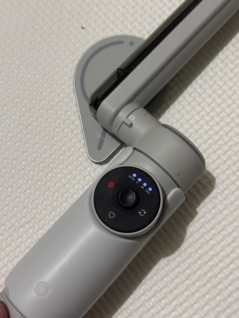 INSTA 360 FLOW PRO ジンバル インスタ360