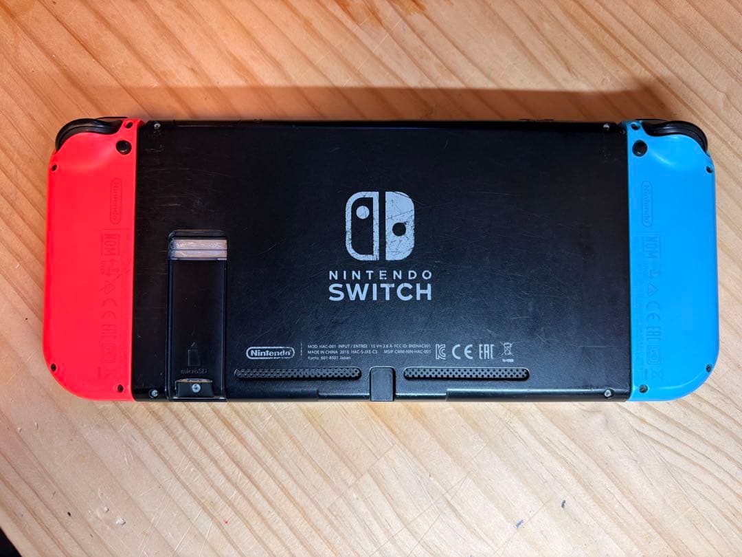 Nintendo Switch 本体 マリオカート8デラックス＆ケース付き