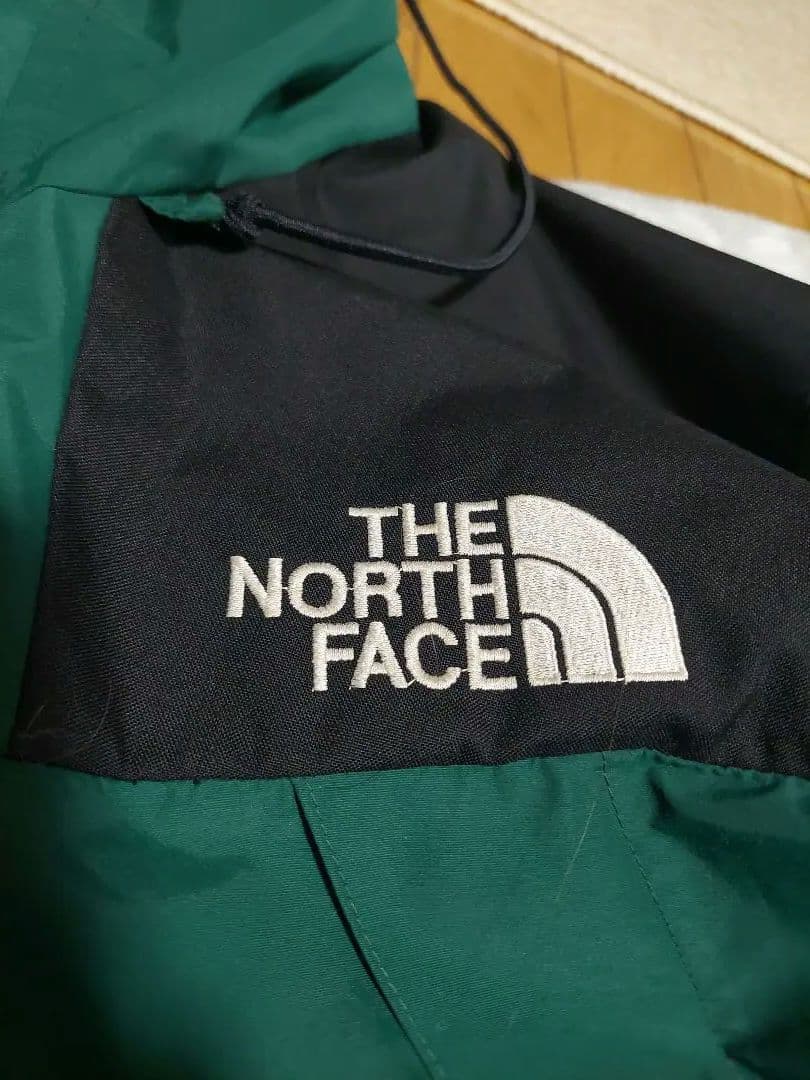 THENORTHFACE　ノースフェイス　マウンテンジャンパー　　グリーン