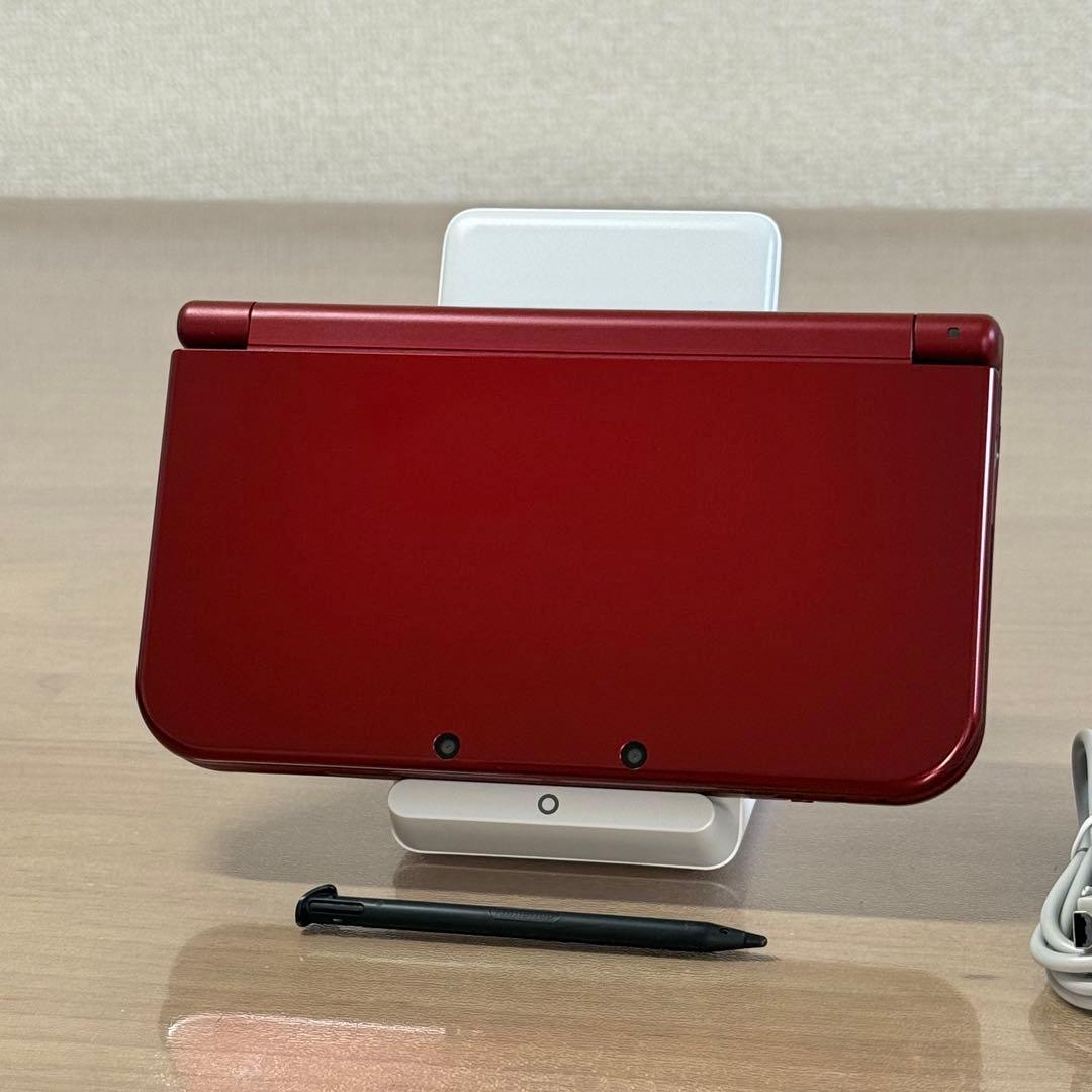 7-040【美品】Newニンテンドー3DS LL メタリックレッド 下IPS