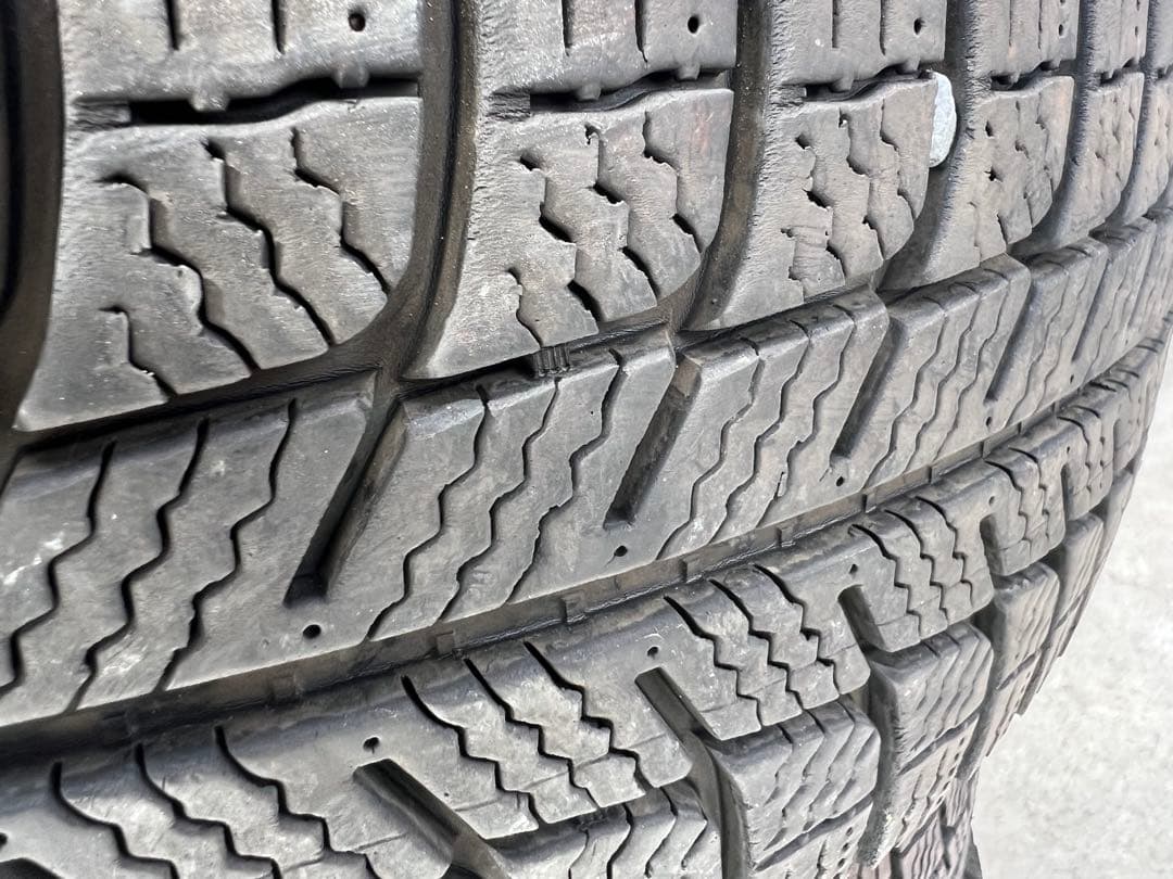 ①2019年製 スタッドレス 195/80R15 ミシュラン 4本セット 冬