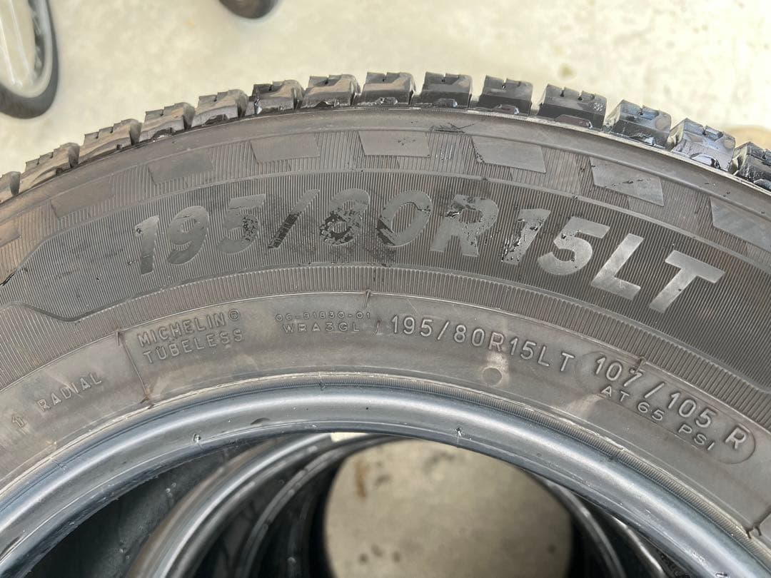①2019年製 スタッドレス 195/80R15 ミシュラン 4本セット 冬