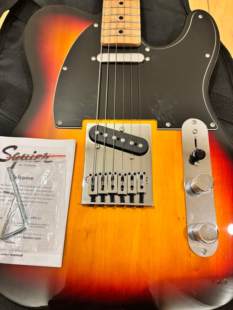 美品　スクワイヤー　Squier テレキャスター　サンバースト