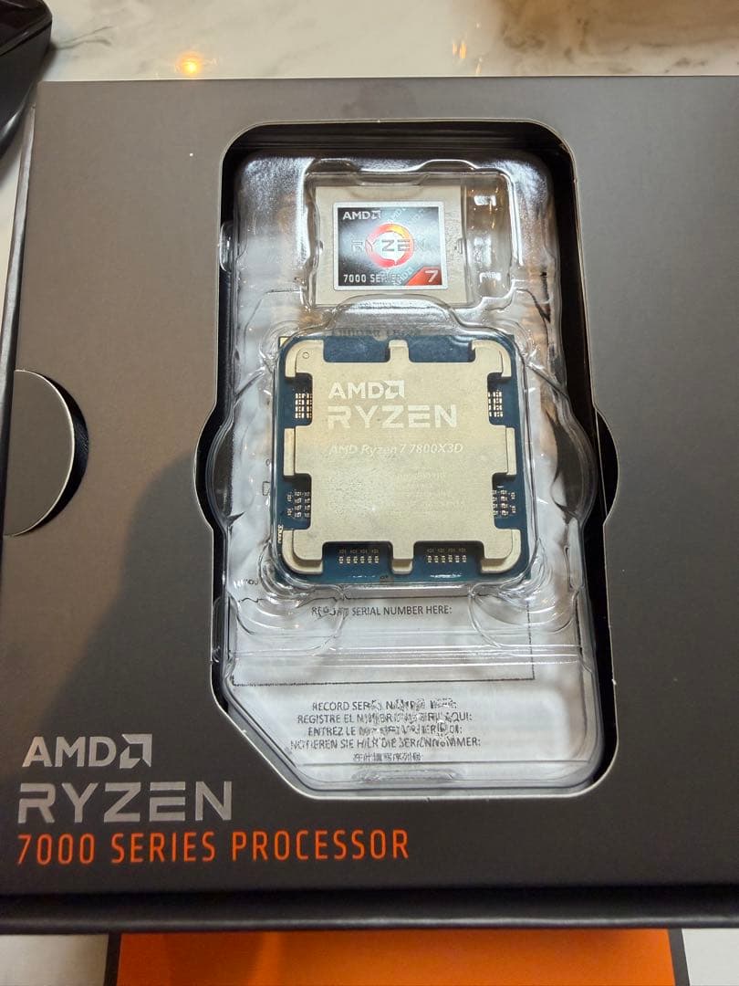m*a様 AMD Ryzen 7 7800X3D CPU　美品　オマケ箱