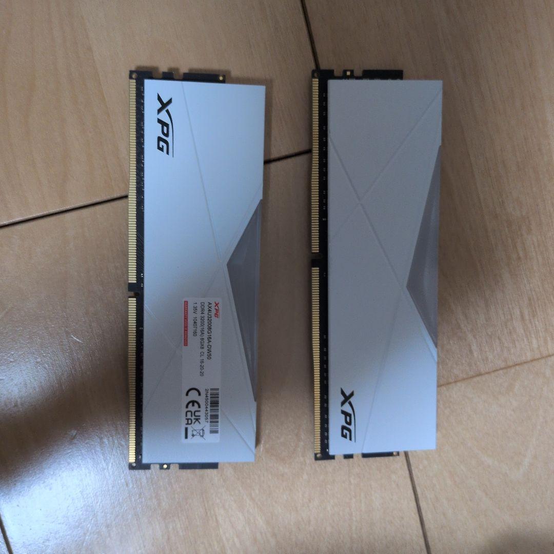 XPG DDR4　8GB×2 メモリ ホワイト
