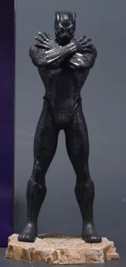 MARVEL　ブラックパンサー　フィギュア