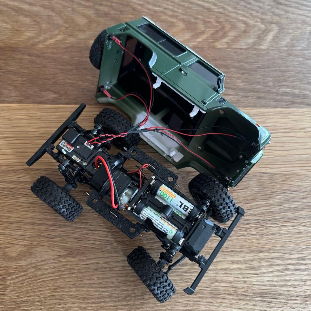 京商　Mini-Z 4x4 ディフェンダー