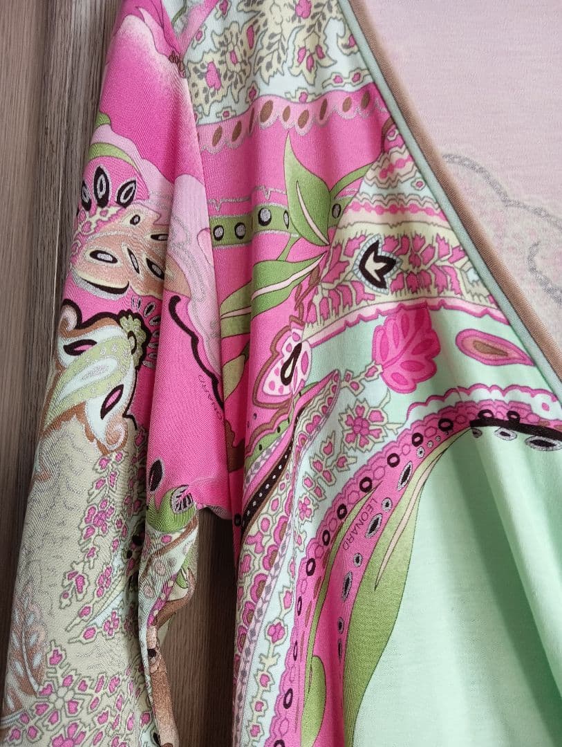 ♥美品　レオナール　ワンピース　膝丈ワンピース♥