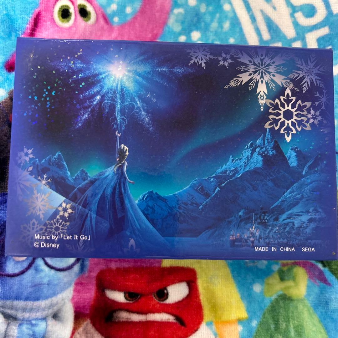 ❶アナと雪の女王他DVD❷アナと雪の女王オルゴール❸DVDプレイヤー他